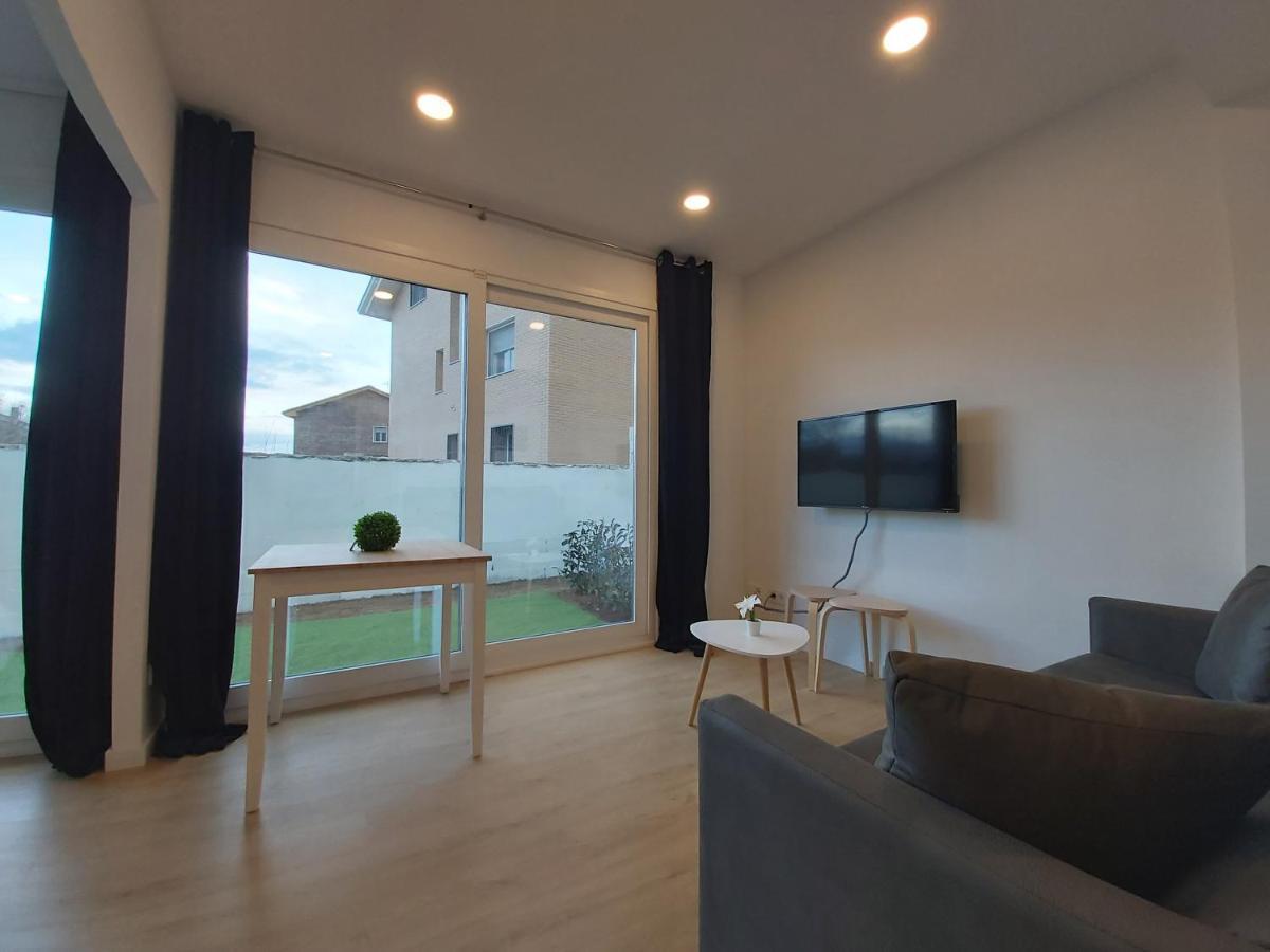 Apartamento Acero Y Piedra Con Jardín Privado Cerceda (Madrid)