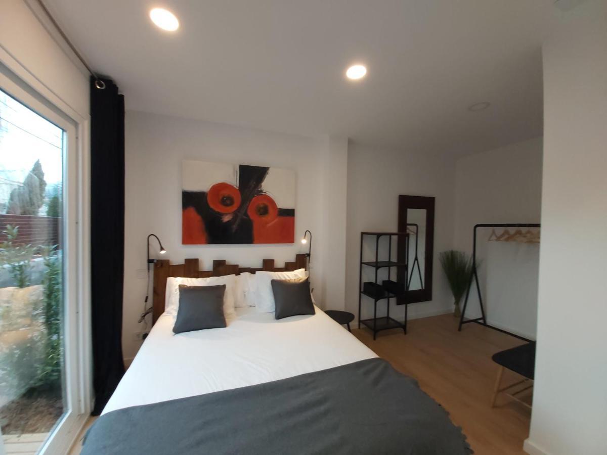 Apartament Acero Y Piedra Con Jardin Privado