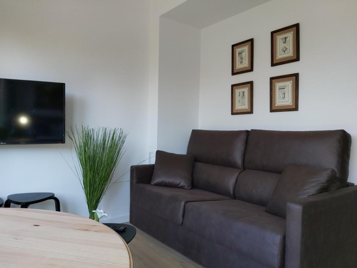 Acero Y Piedra Con Jardin Privado Apartament *